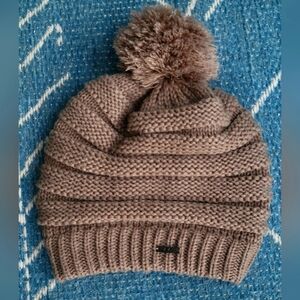 CC Knit Pom Beanie outdoor winter wear One Size Uni